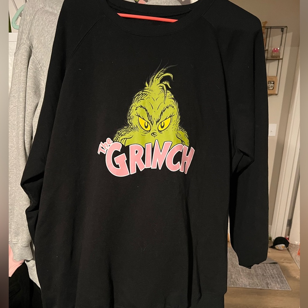 Torrid size 2 grinch sweatshirt
